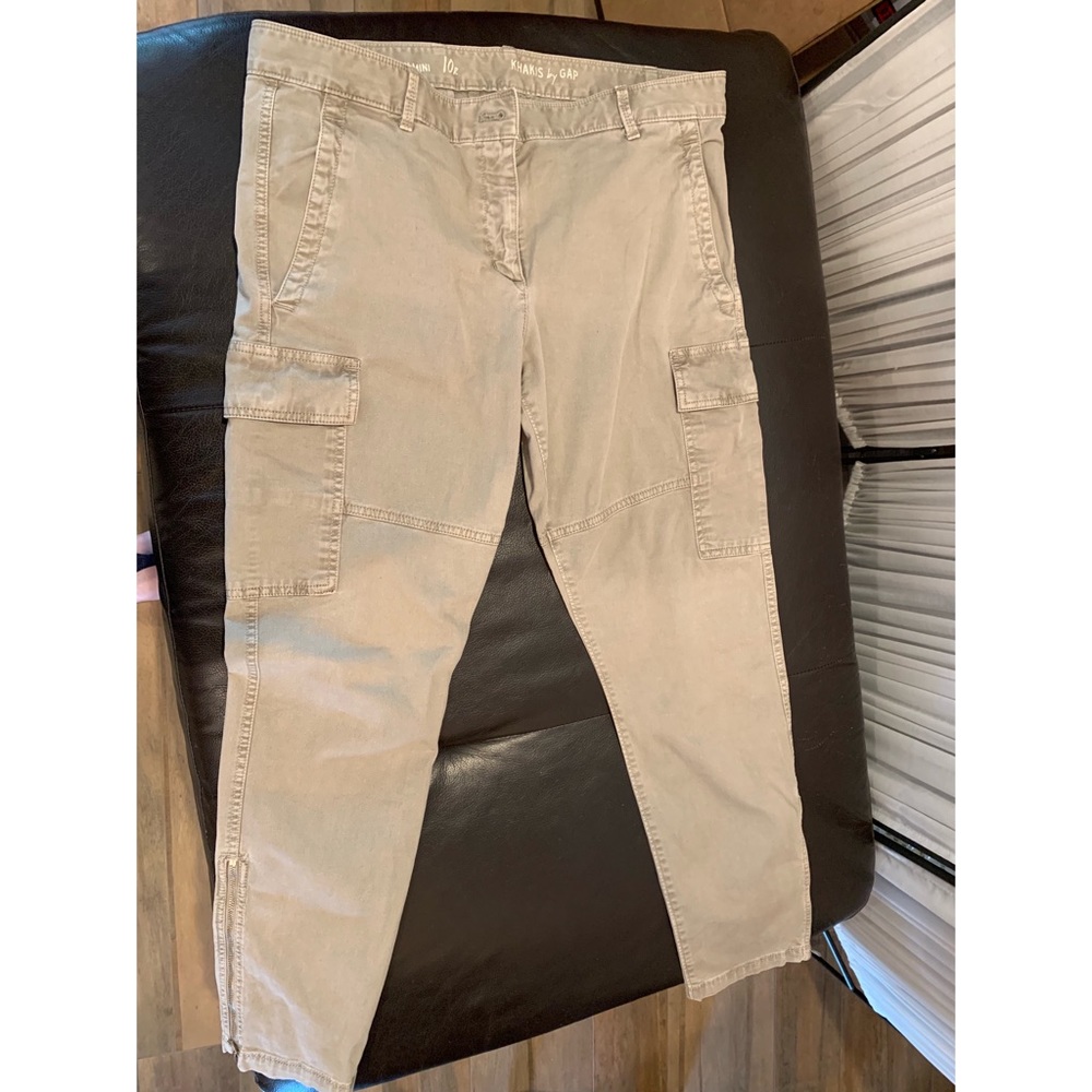 Khaki pants